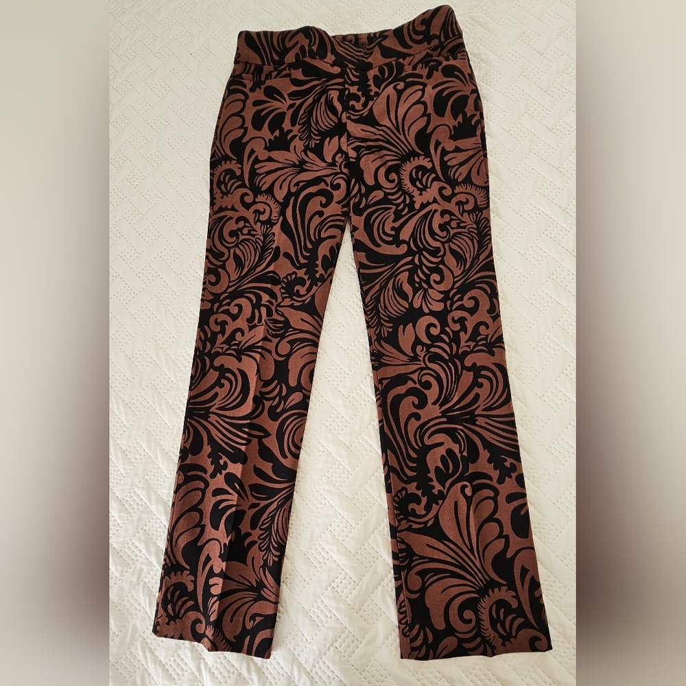 Chico’s Black Brown Slimming Brigitte Scroll Print Ankle Pants OOP Size 2P